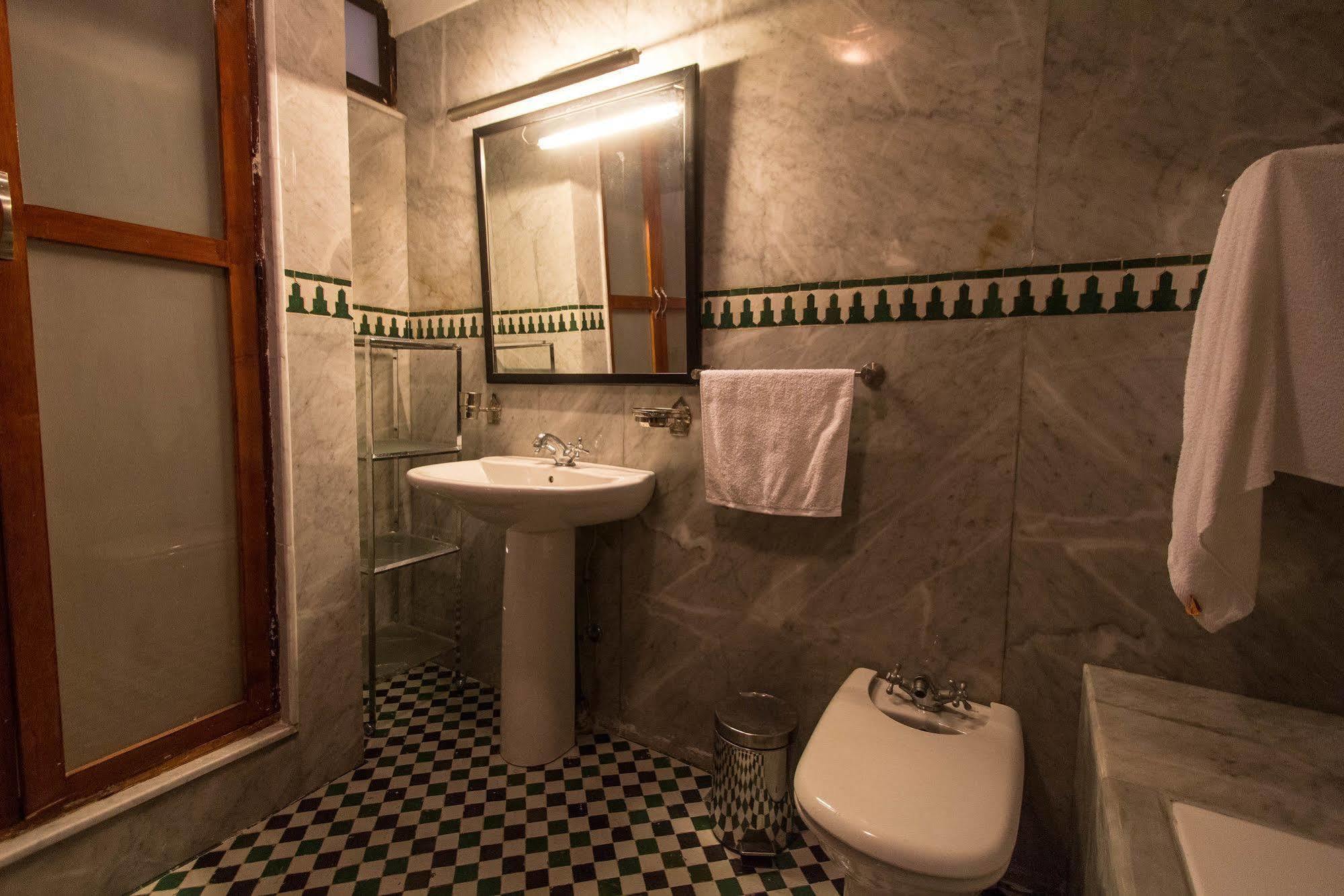 Riad Noujoum Medina Fes Ngoại thất bức ảnh